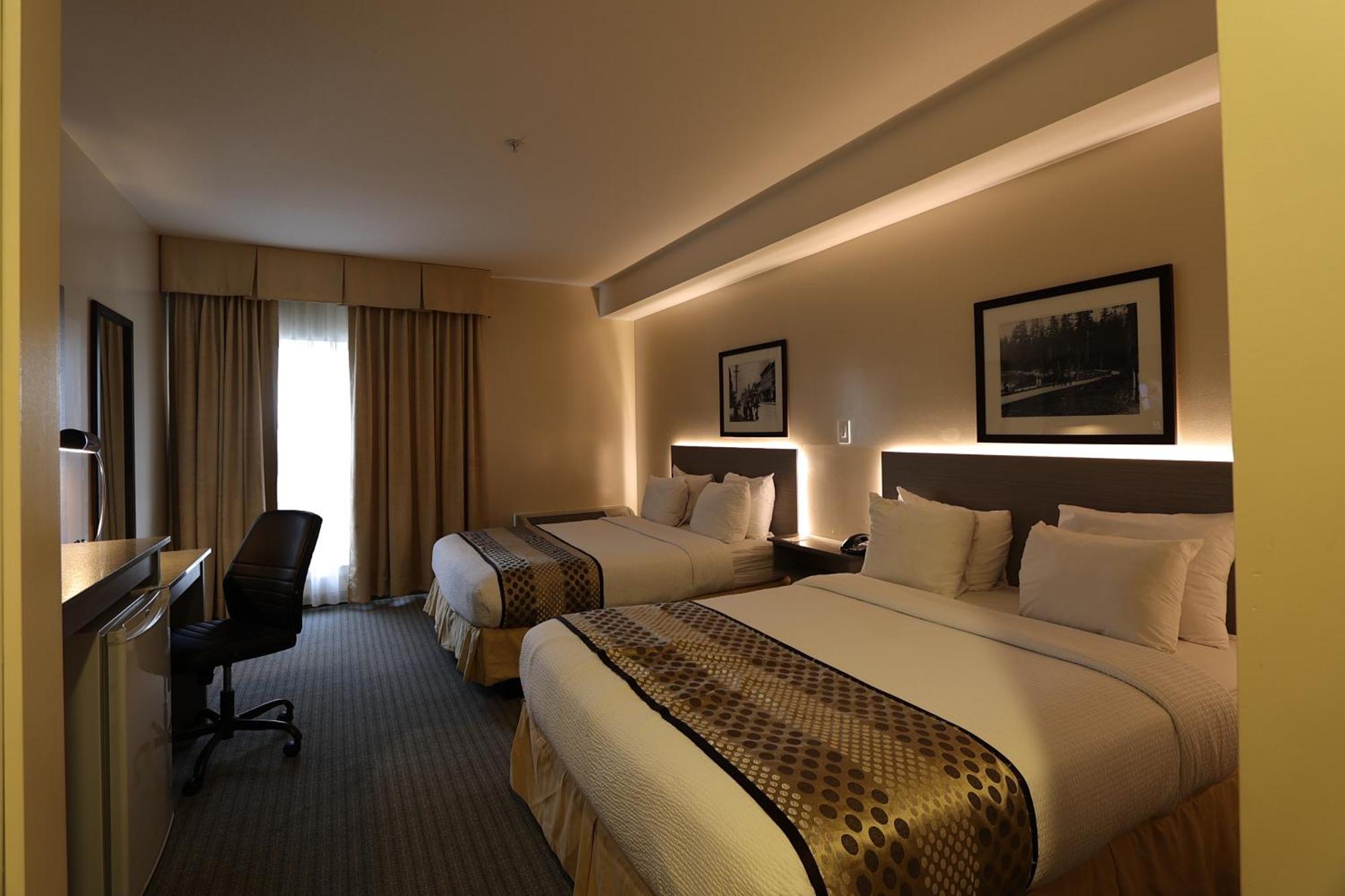 Days Inn By Wyndham Surrey Bagian luar foto